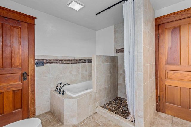 15431 JAMBO CREEK ROAD, Mishicot, WI 54228