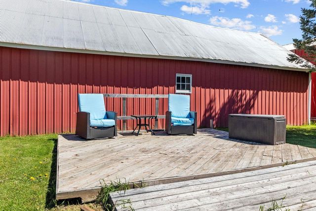 15431 JAMBO CREEK ROAD, Mishicot, WI 54228