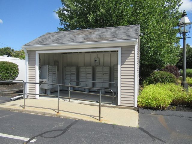 25 Rodeo Drive, East Bridgewater, MA 02333