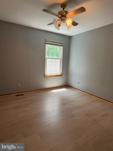 8 PARTRIDGE CT, Marlton, NJ 08053