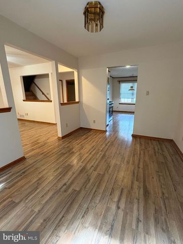 8 PARTRIDGE CT, Marlton, NJ 08053