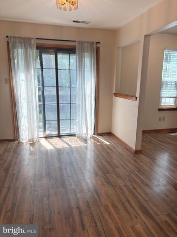 8 PARTRIDGE CT, Marlton, NJ 08053