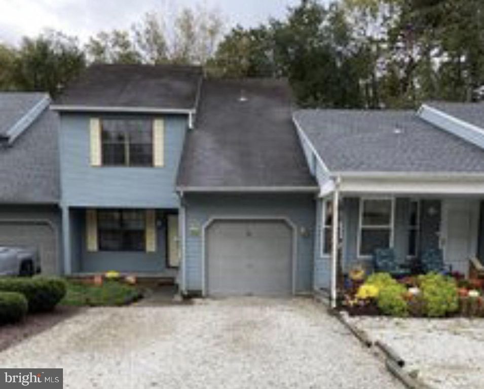 8 PARTRIDGE CT, Marlton, NJ 08053