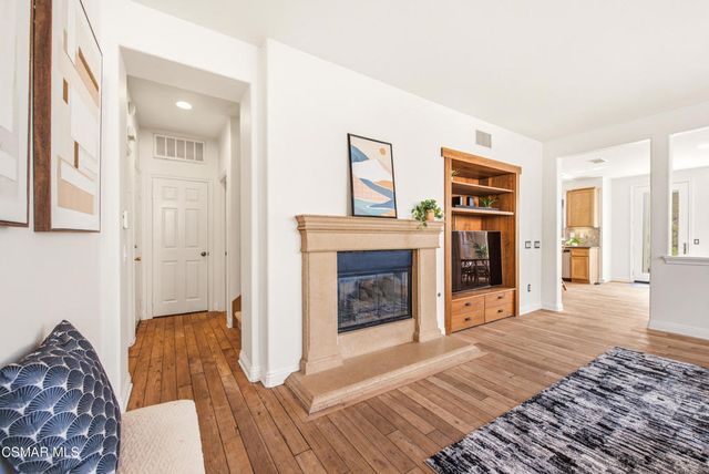 2266 Swift Fox Court, Simi Valley, CA 93065