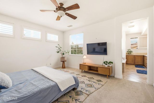 2266 Swift Fox Court, Simi Valley, CA 93065