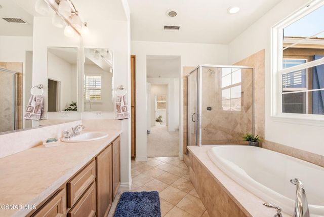 2266 Swift Fox Court, Simi Valley, CA 93065