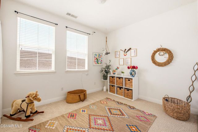 2266 Swift Fox Court, Simi Valley, CA 93065