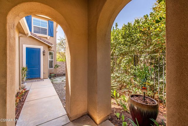 2266 Swift Fox Court, Simi Valley, CA 93065