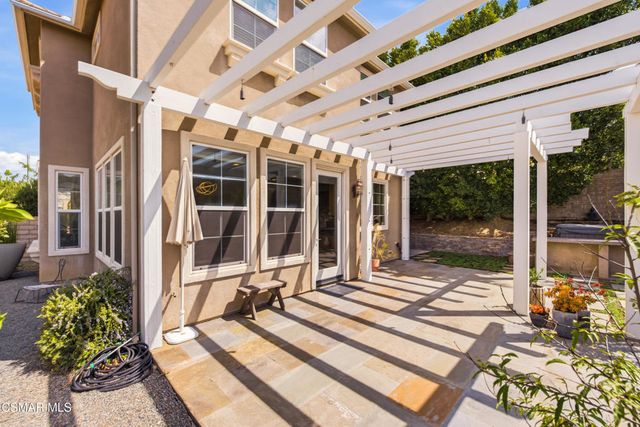 2266 Swift Fox Court, Simi Valley, CA 93065