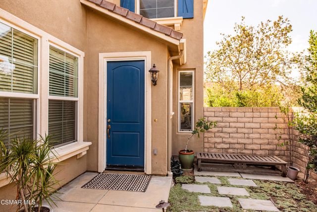 2266 Swift Fox Court, Simi Valley, CA 93065