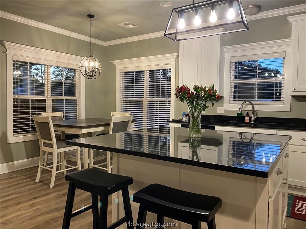 1637 Park Place, College Station, TX 77840 — photo 4