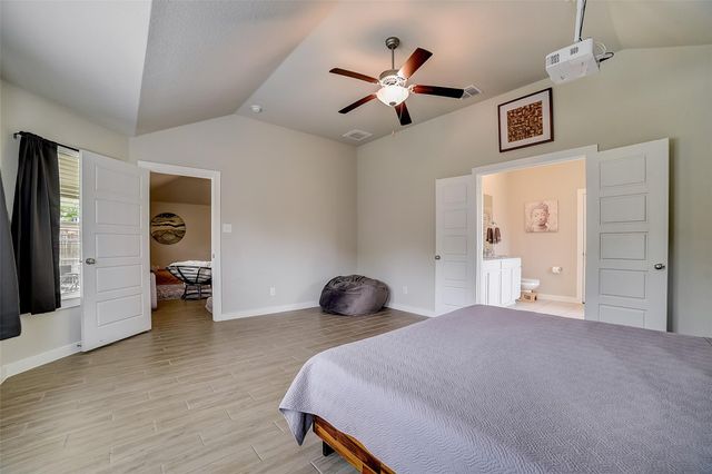 2051 Rowan WAY, New Braunfels, TX 78130