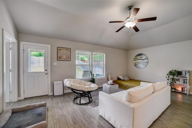 2051 Rowan WAY, New Braunfels, TX 78130