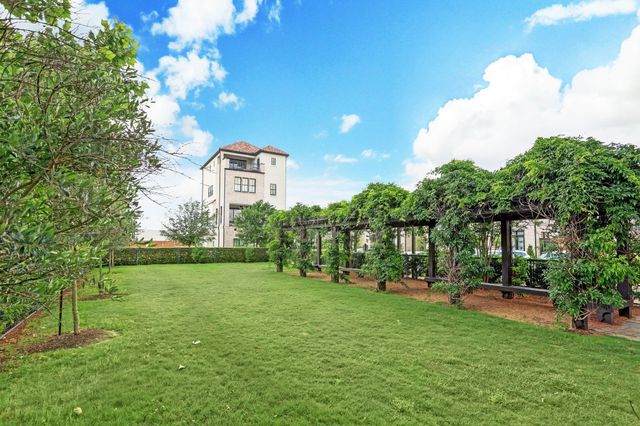 1116 Mosaico Lane, Houston, TX 77055