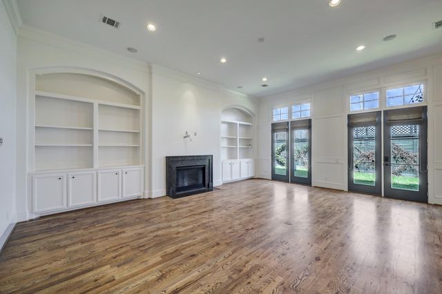 1116 Mosaico Lane, Houston, TX 77055