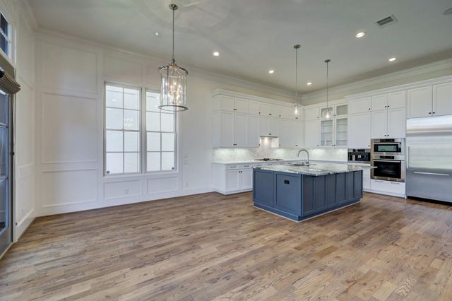 1116 Mosaico Lane, Houston, TX 77055