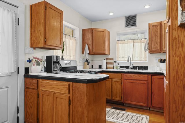 202 Pecan Street, Hot Springs, AR 71901