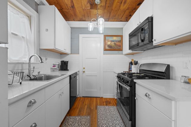 202 Pecan Street, Hot Springs, AR 71901