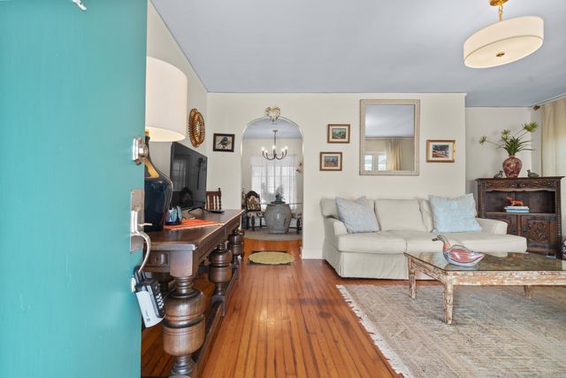 202 Pecan Street, Hot Springs, AR 71901