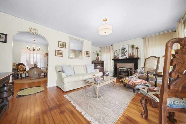 202 Pecan Street, Hot Springs, AR 71901