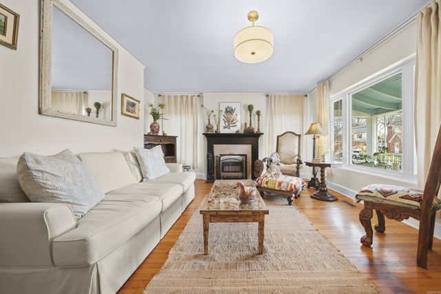 202 Pecan Street, Hot Springs, AR 71901