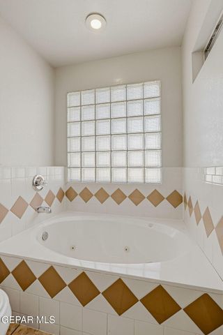 6336 Franklin Ridge Drive, El Paso, TX 79912