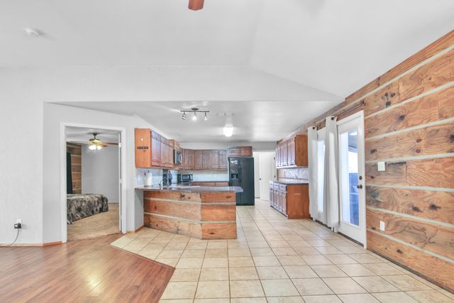 2406 County Rd 7825, Lubbock, TX 79423