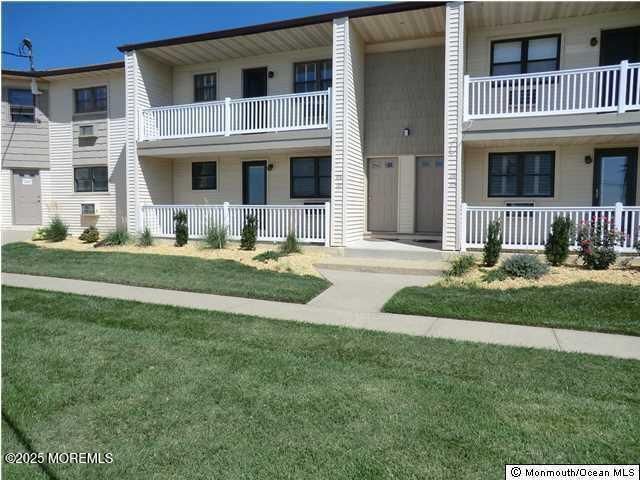 107 Wharfside Drive, Monmouth Beach, NJ 07750