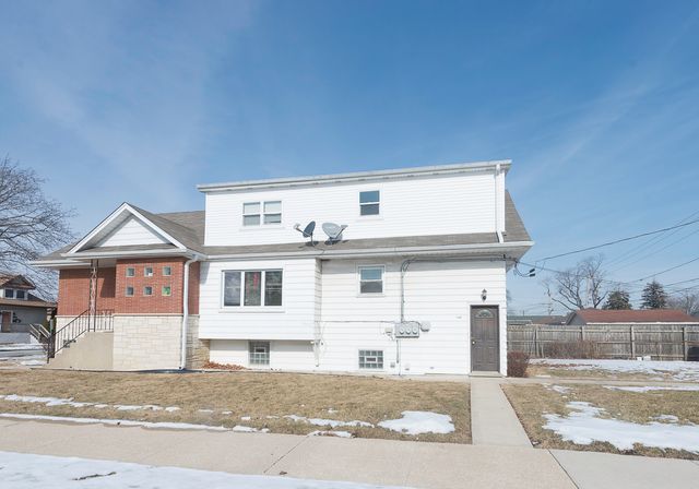 1103 N 15th Avenue, Melrose Park, IL 60160