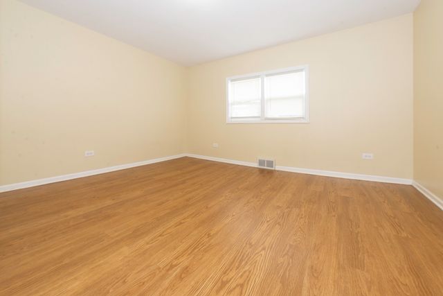 1103 N 15th Avenue, Melrose Park, IL 60160
