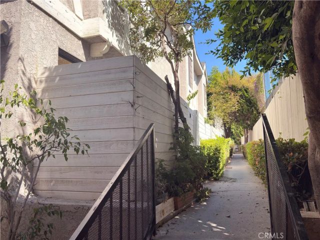 2519 Kansas 110, Santa Monica, CA 90404