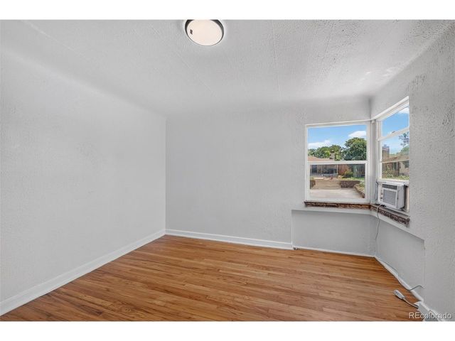 3525 N Saint Paul St, Denver, CO 80205