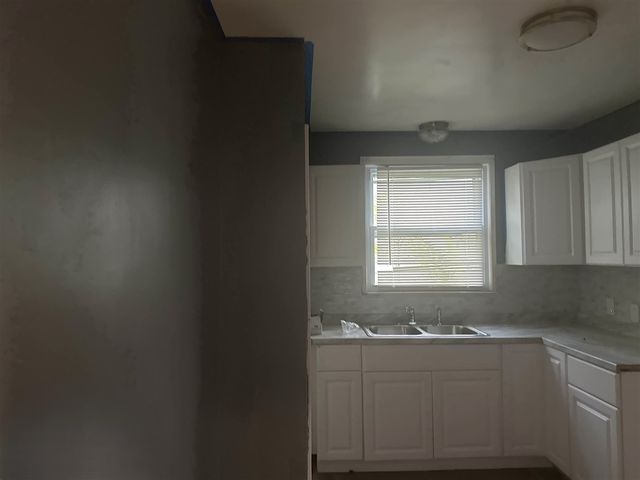 18498 Vaughan Street, Detroit, MI 48219