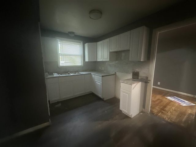 18498 Vaughan Street, Detroit, MI 48219