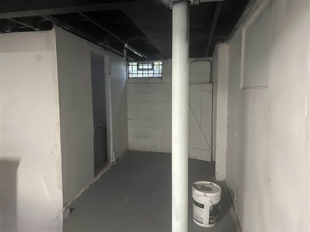 18498 Vaughan Street, Detroit, MI 48219