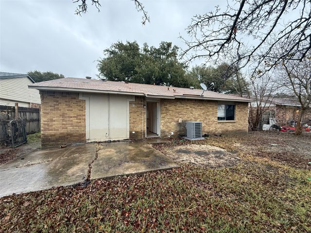 6004 Mimosa Lane, Rowlett, TX 75089