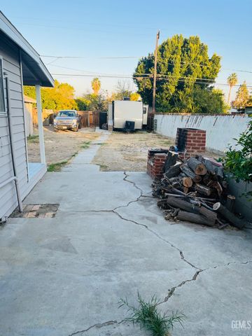 412 pierce Street, Taft, CA 93268