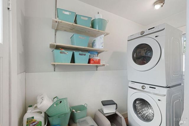 15 Saint Francis Dr, Vallejo, CA 94590