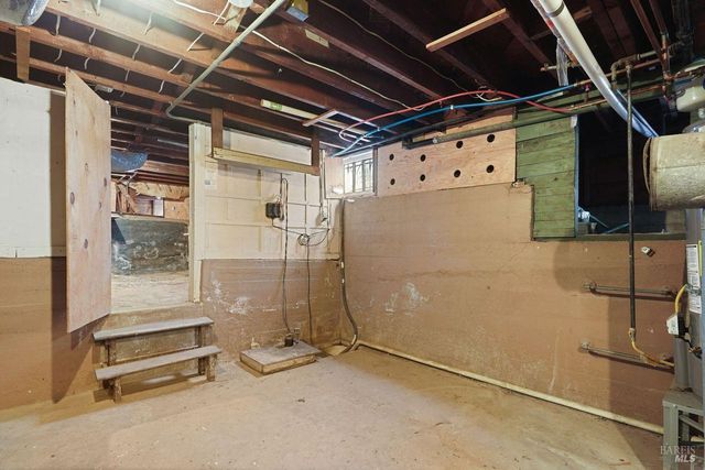 15 Saint Francis Dr, Vallejo, CA 94590