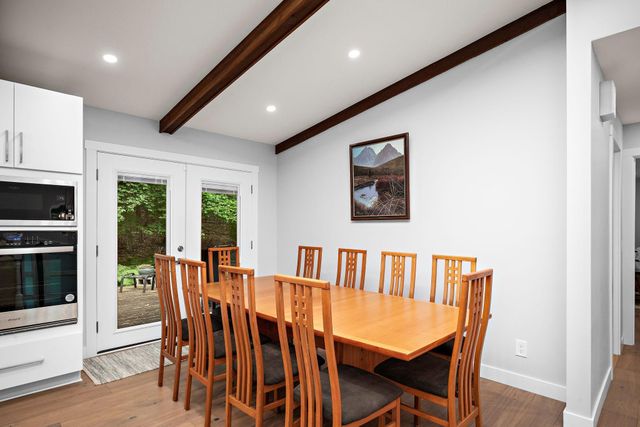 27755 Island View Road, Shorewood, MN 55331