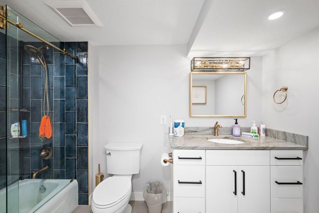 27755 Island View Road, Shorewood, MN 55331