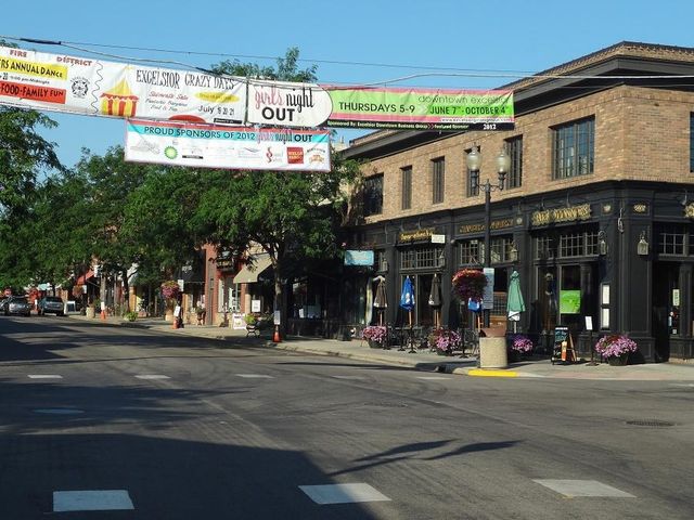 27755 Island View Road, Shorewood, MN 55331