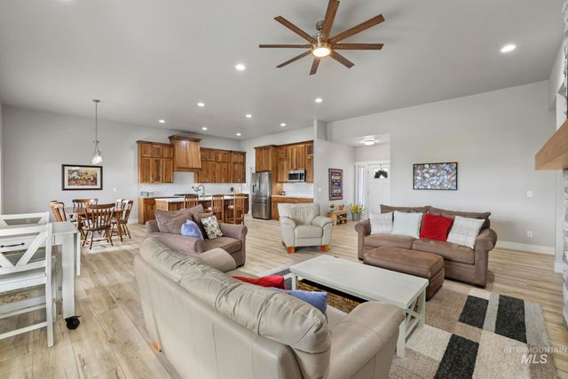 3319 E 3818 N, Kimberly, ID 83341