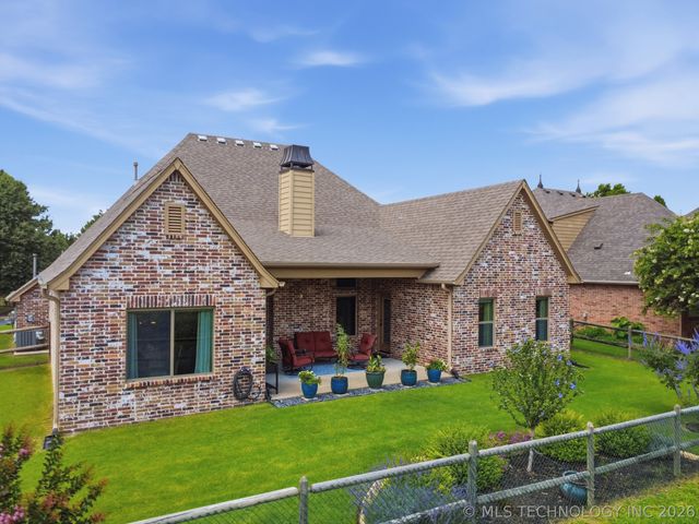 1739 W Plymouth Street, Broken Arrow, OK 74012