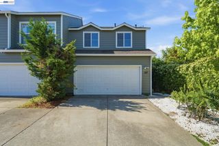 227 Clearpointe Drive, Vallejo, CA 94591