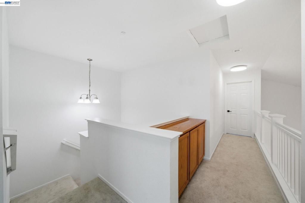 Image 15 of property listing at 227 Clearpointe Drive, Vallejo, CA 94591