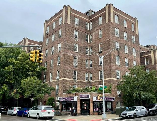 43-10 48 Avenue 4F, Woodside, NY 11377