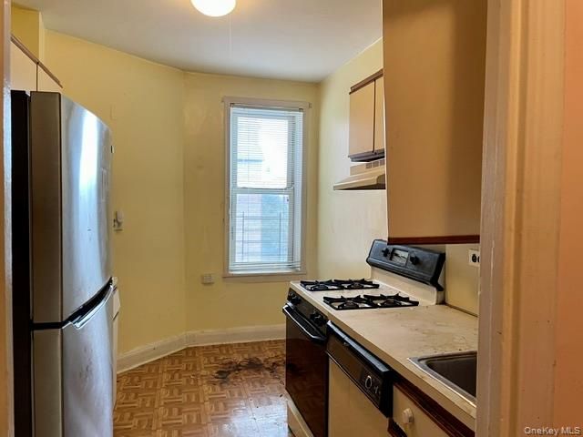 43-10 48 Avenue 4F, Woodside, NY 11377