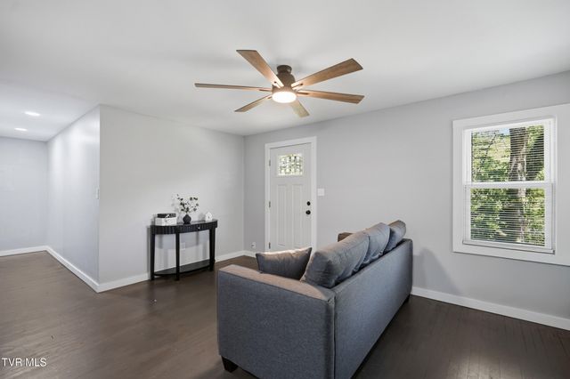 1658 Echo Court, Kingsport, TN 37665