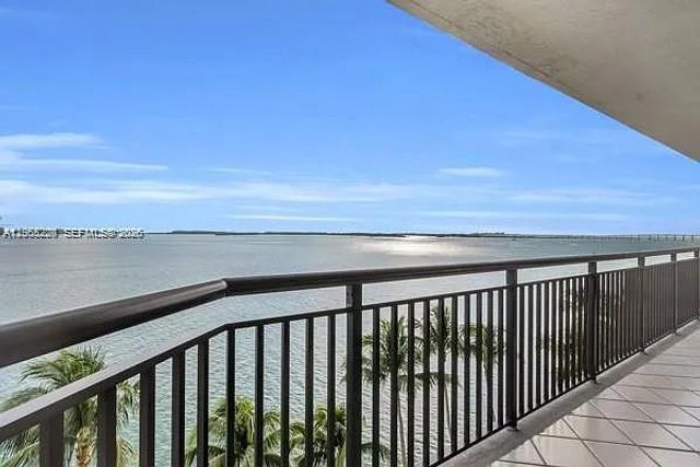 540 Brickell Key Drive 832, Miami, FL 33131